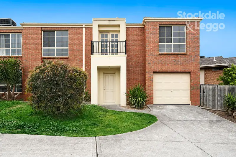 Main view of Homely townhouse listing, 3/32 Papworth Place, Meadow Heights VIC 3048
