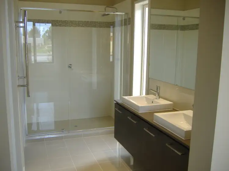 Sixth view of Homely house listing, 18 Moonlight Way, Mickleham VIC 3064