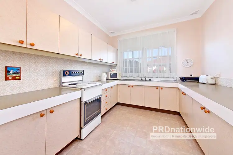 Third view of Homely villa listing, 2/53 Horbury Street, Sans Souci NSW 2219