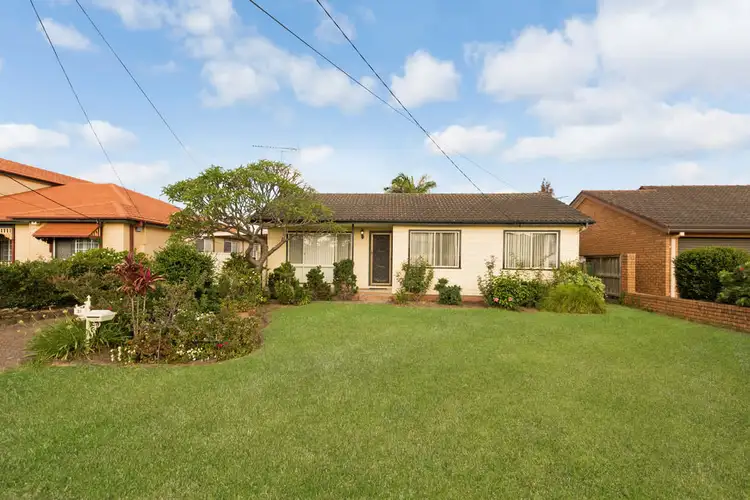 21 Stacey Street, Fairfield West NSW 2165