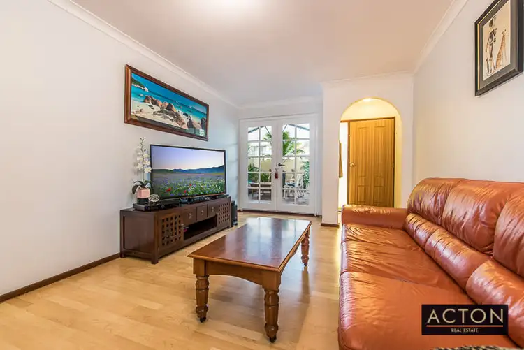 Fourth view of Homely villa listing, 2/28 Shirley Avenue, Mount Pleasant WA 6153