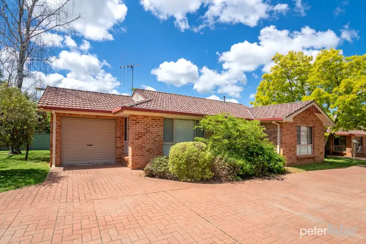 1/64 Casey Street, Orange NSW 2800