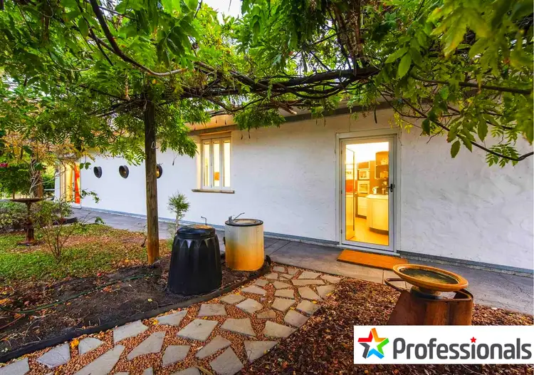 Seventh view of Homely house listing, 8 Harris Street, Beckenham WA 6107
