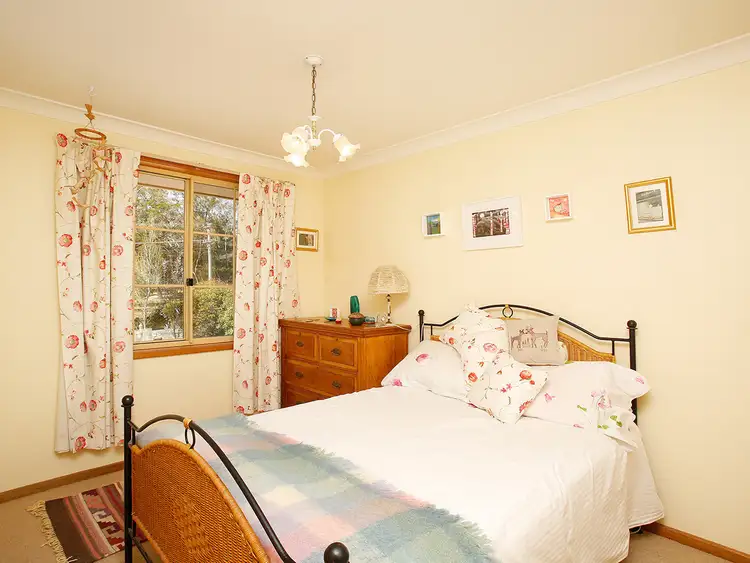 Fifth view of Homely house listing, 18 Farnborough Drive, Moss Vale NSW 2577