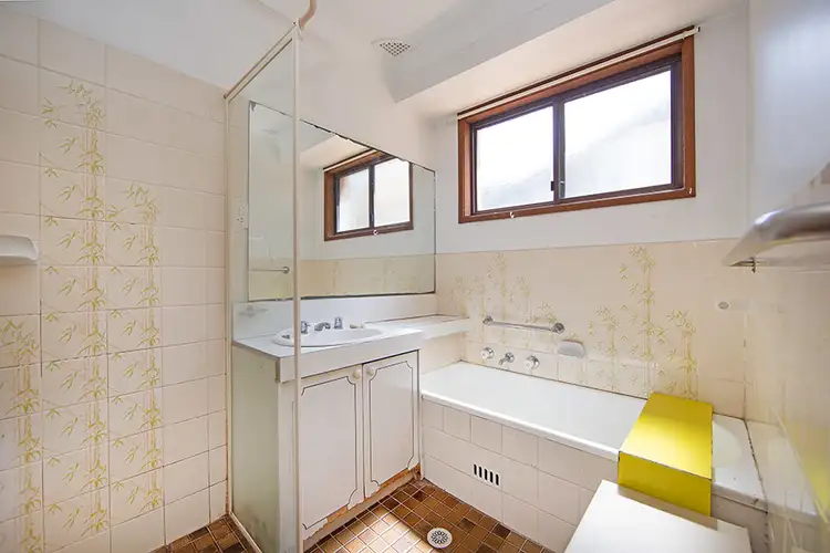 Sixth view of Homely house listing, 11 Buckingham Road, Berkeley Vale NSW 2261