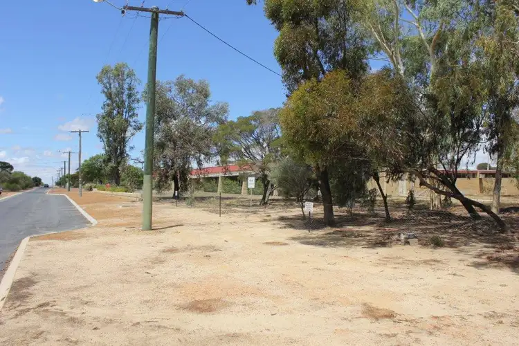 Seventh view of Homely house listing, Lot 510 French Avenue, Merredin WA 6415