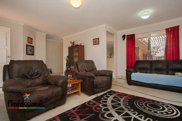 Second view of Homely house listing, 6 Lynette Court, Deception Bay QLD 4508
