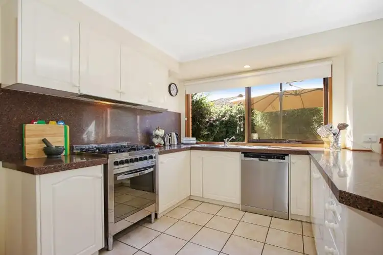 Fourth view of Homely house listing, 11 Page Court, Wodonga VIC 3690