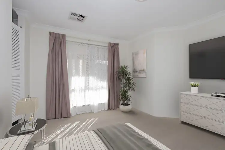 Fifth view of Homely house listing, 1/103 - 105 Barbican Street East, Riverton WA 6148