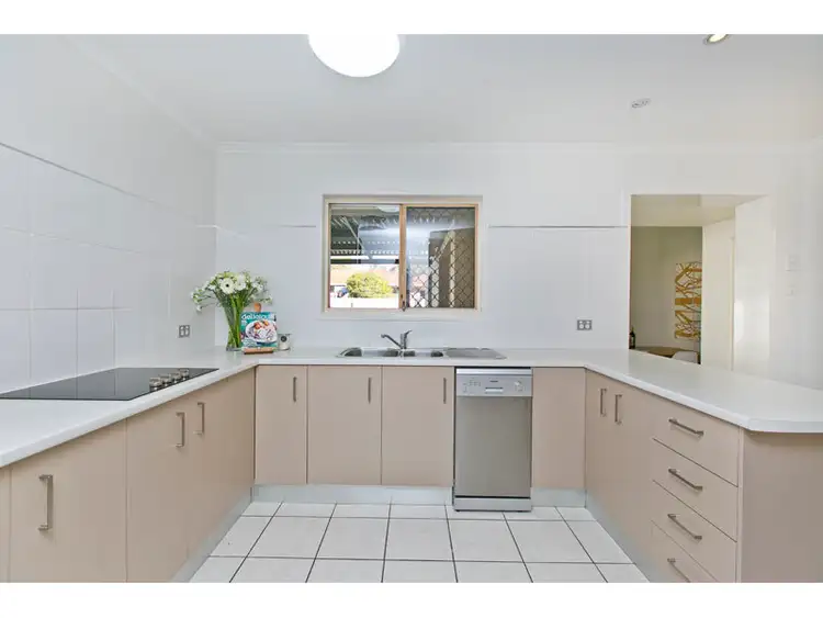 Third view of Homely house listing, 8 Arundel Court, Ormiston QLD 4160