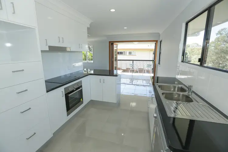 35 Coase Street, West Gladstone QLD 4680