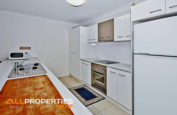 2/15 Tranquillity Circle, Brassall QLD 4305