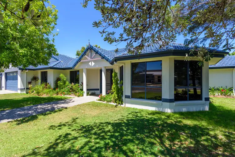2 Banksia Avenue, Tin Can Bay QLD 4580