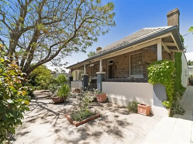 132 Onkaparinga Valley Rd, Woodside SA 5244