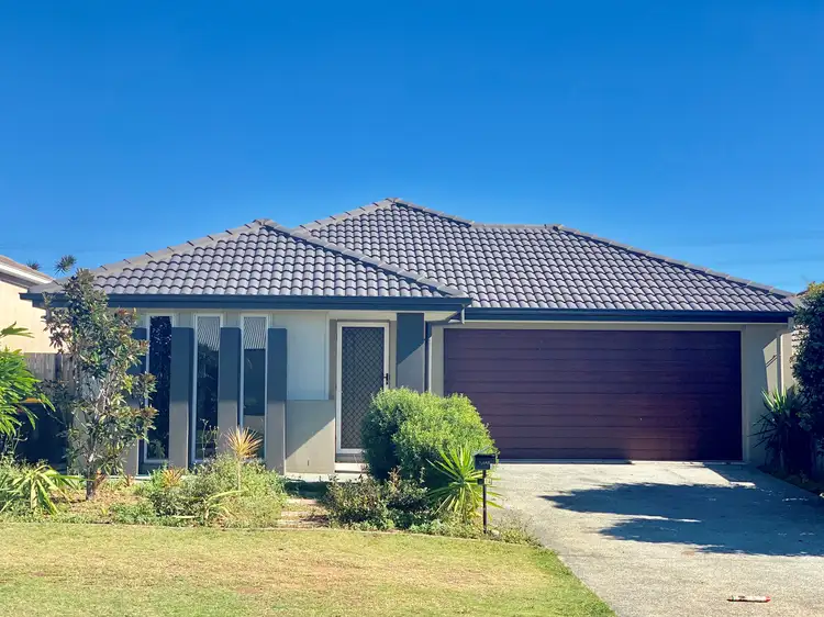 14 Yarrow Circuit