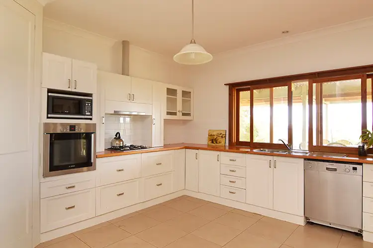 Fifth view of Homely house listing, 183 McEdward Street, Cabarita VIC 3505