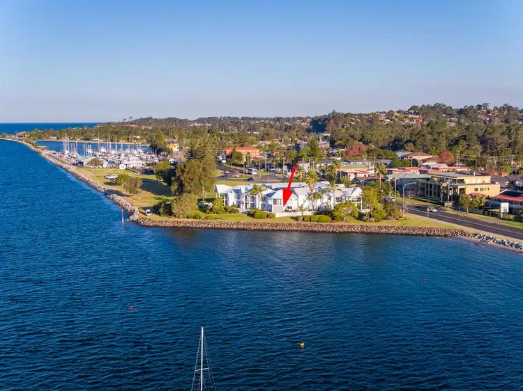 Second view of Homely unit listing, 2/25 Beach Road, Batemans Bay NSW 2536