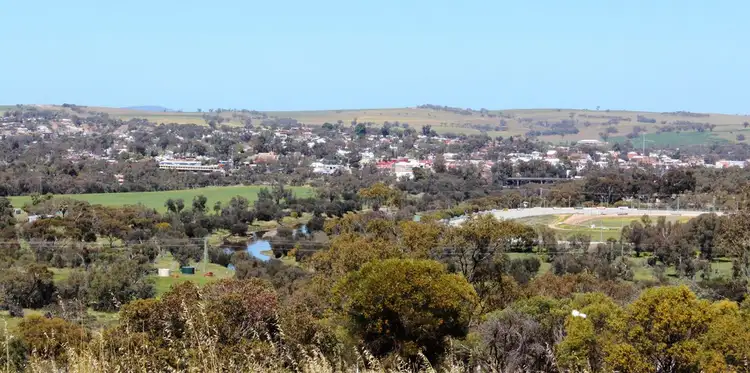 6 Church St, Northam WA 6401