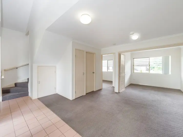 Fourth view of Homely unit listing, 25/87-89 Scott Road, Herston QLD 4006