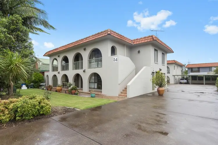 2/54 Beach Road, Batemans Bay NSW 2536