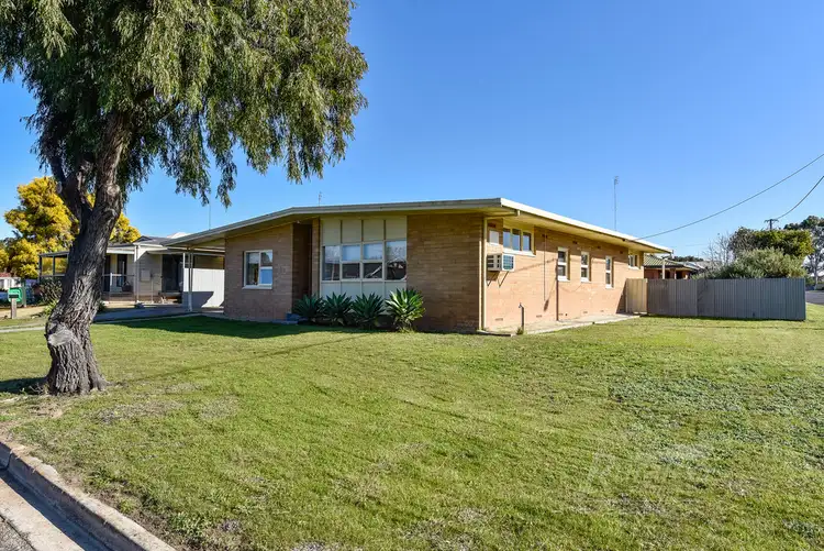 Second view of Homely house listing, 21 Tatiara Terrace, Bordertown SA 5268