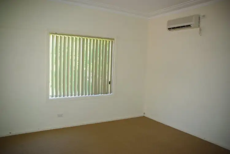 Fifth view of Homely house listing, 8 GLASSON STREET, Wellington NSW 2820