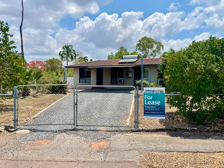 20 Pelican Crescent