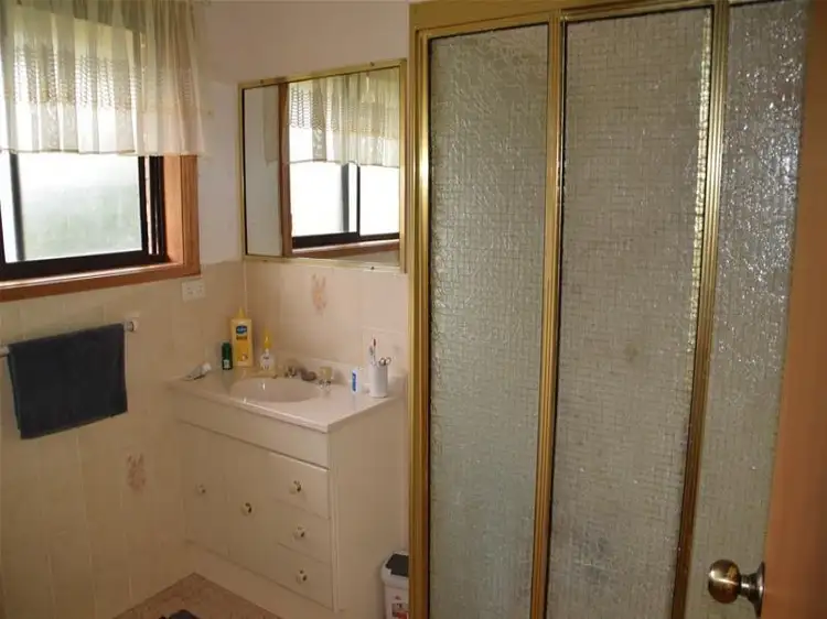Fifth view of Homely house listing, 2/5 Barigan Street, Mudgee NSW 2850