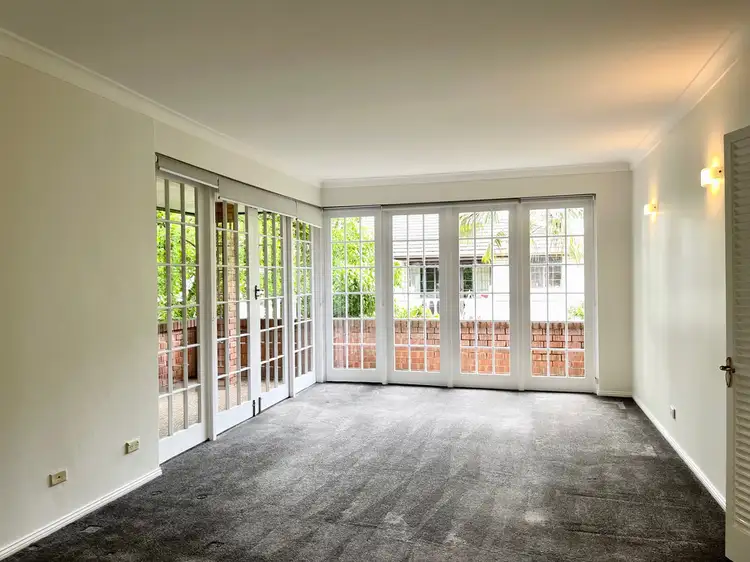 12/2-4 Ravenswood Ave