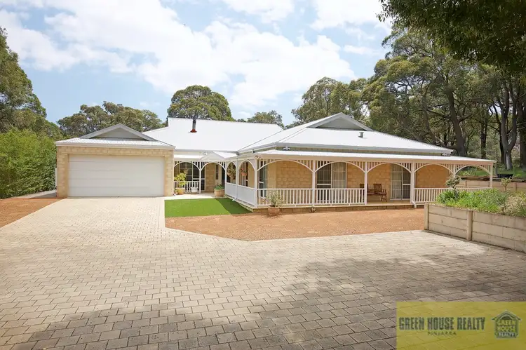 56 Lyons Road, Waroona WA 6215