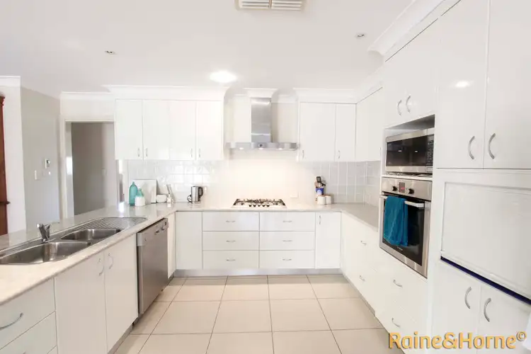 Second view of Homely house listing, 7 Gasnier Place, Dubbo NSW 2830