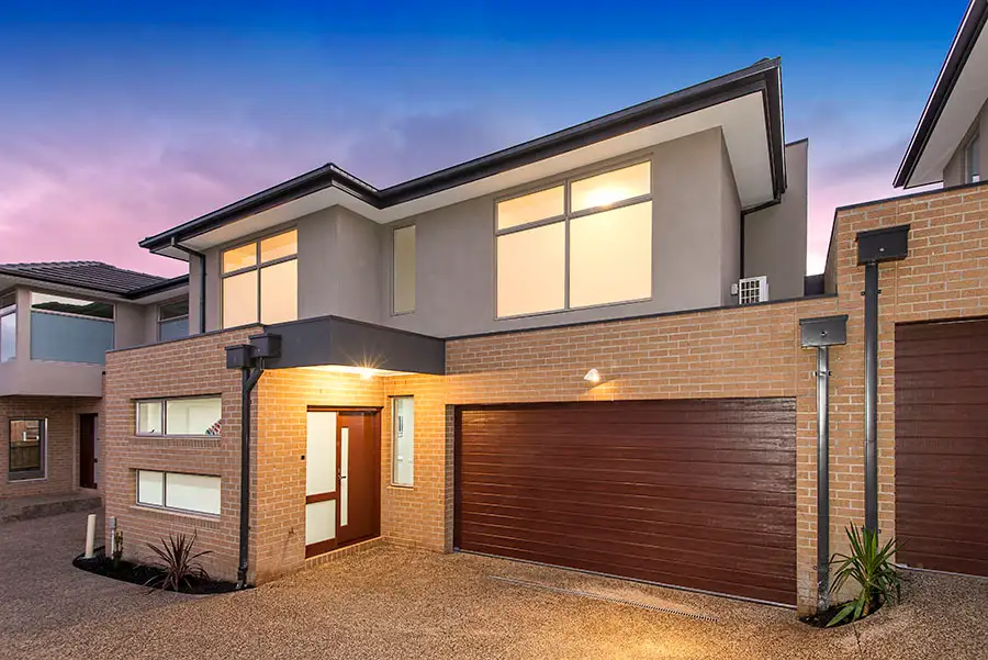 Main view of Homely townhouse listing, 2/9 Menarra Street, Strathmore VIC 3041