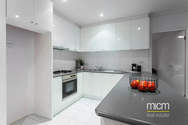 Third view of Homely apartment listing, 71/538 Little Lonsdale Street, Melbourne VIC 3000