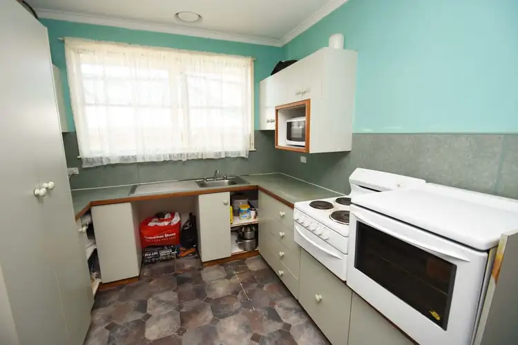 Fifth view of Homely house listing, 1 Morris Street, Robinvale VIC 3549