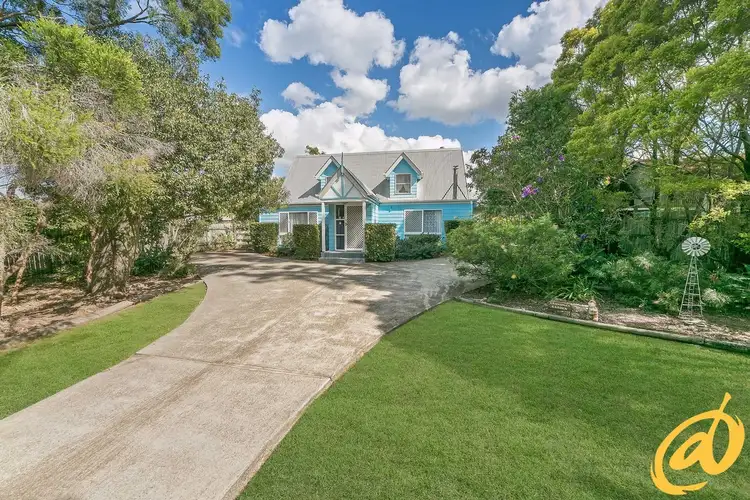 1 Connors Street, Petrie QLD 4502