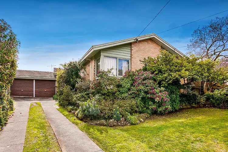 Fourth view of Homely house listing, 17 Banool Quadrant, Doncaster East VIC 3109