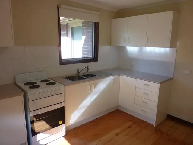 Fifth view of Homely house listing, 2 ALBERG AVENUE, Mount Barker SA 5251