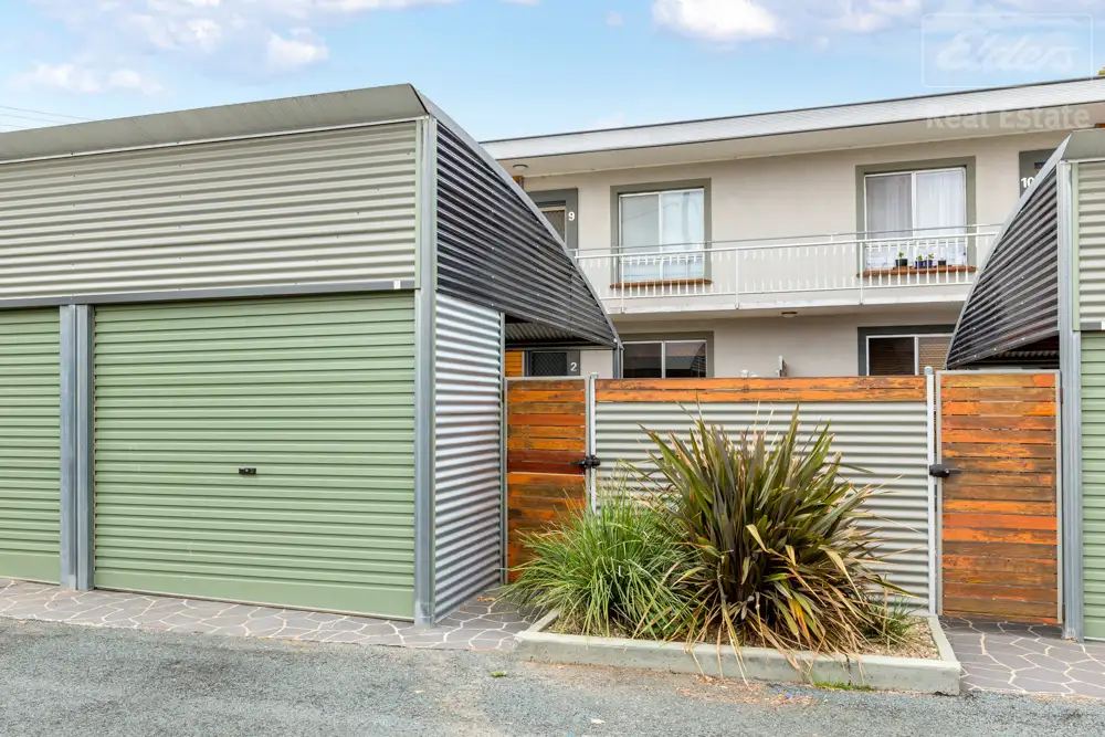 Main view of Homely townhouse listing, 2/8 Davison Street, Crestwood NSW 2620