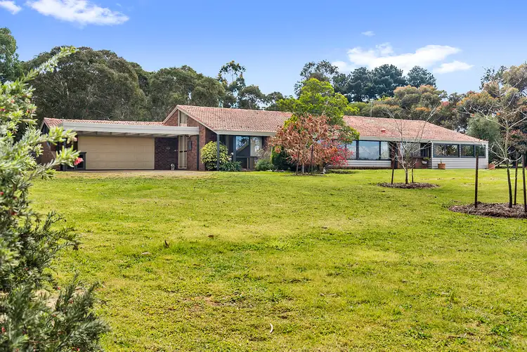 31 Stanton Court, Gisborne South VIC 3437