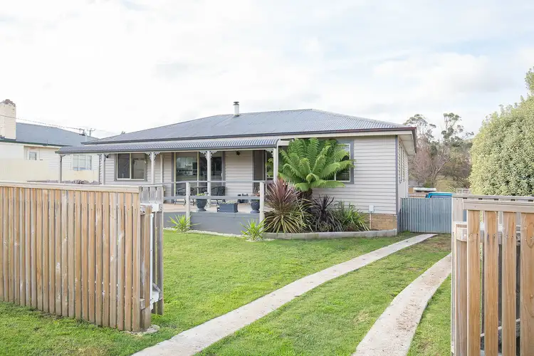 4 Treherne Street, Mayfield TAS 7248