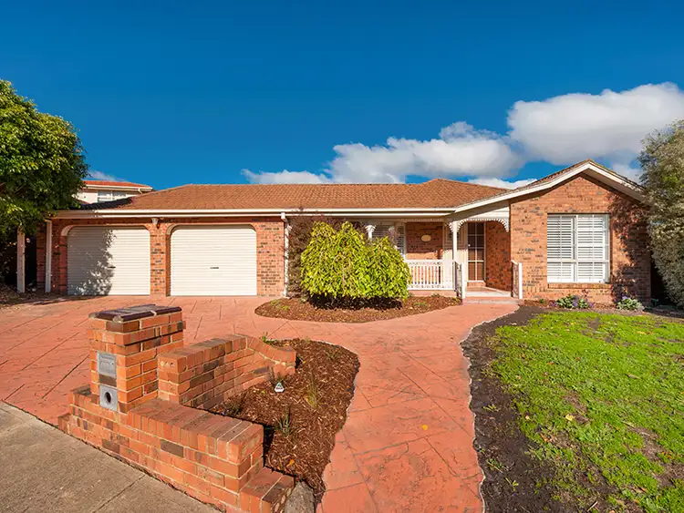 Main view of Homely house listing, 5 Small Court, Mill Park VIC 3082