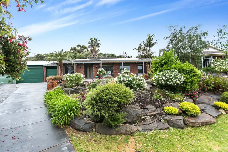 2 Casuarina Place, Aberfoyle Park SA 5159