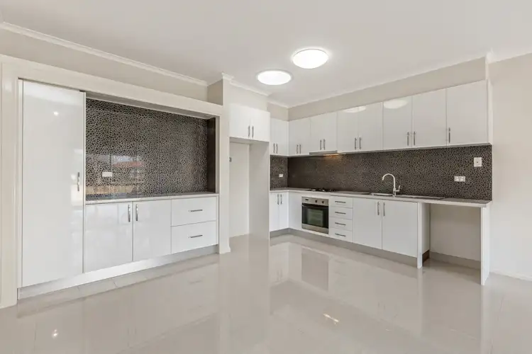 3/133 Grieve, Altona VIC 3018