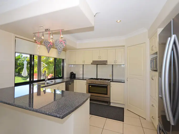 14 Seahorse Circuit, Dundowran Beach QLD 4655