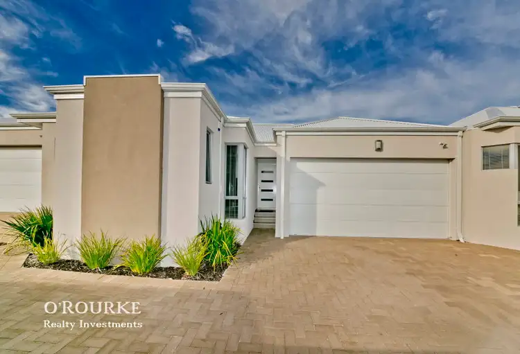 4 b Norman Place, Innaloo WA 6018