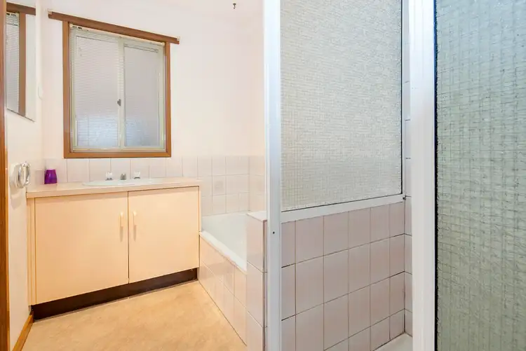 Seventh view of Homely house listing, 2/8 Rodney Avenue, Canadian VIC 3350
