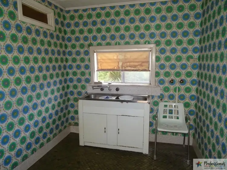 Seventh view of Homely house listing, 6 Medic Street, Collie WA 6225