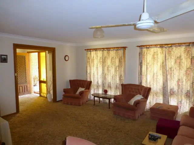 Sixth view of Homely house listing, 4 Coronation Avenue, Parkes NSW 2870