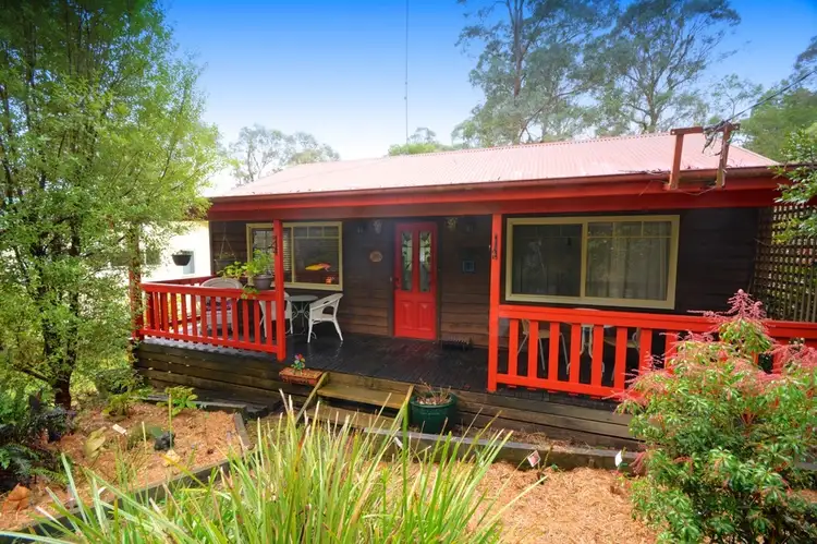 96 Clarence Road, Blackheath NSW 2785
