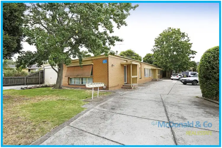 1-6/13 St Elmo Crescent, Highton VIC 3216